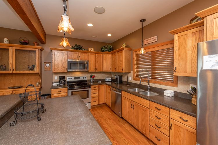 Big Sky Kitchen Kitchen at Big Sky at Deep Creek Lake