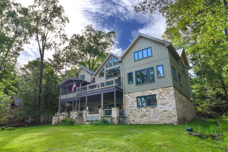 Lake Front Vacation Home at Deep Creek Lake