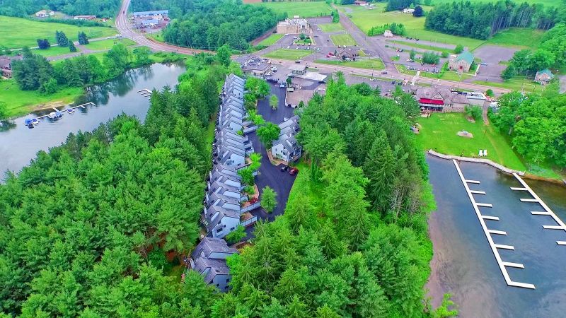 Arrowhead Townhomes Deep Creek Lake 